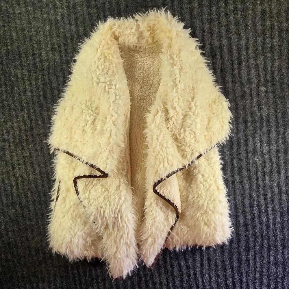 Peach Love California Cream Shaggy Faux Fur Open Front Vest Size Small